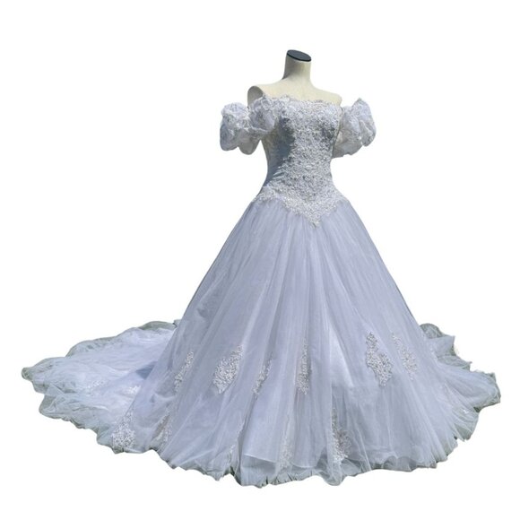1980s Fairytale Off the Shoulder Puff Sleeves Princess Wedding Gown Long  Train Dresses